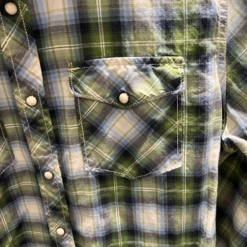 EUC American Eagle Green Plaid Western Shirt Medium #278 - Picture 2 of 5